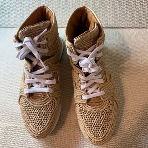 CLERGERIE Sport Luxe Natural Raffia Hi Top Sybille
Sneakers Trainers EU 41